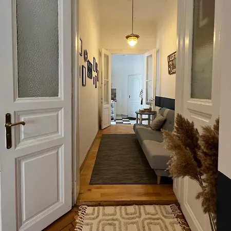 Rustic In Downtown Of Appartement *