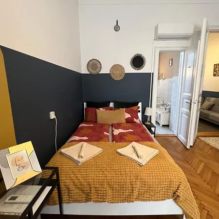 Rustic In Downtown Of * Budapest